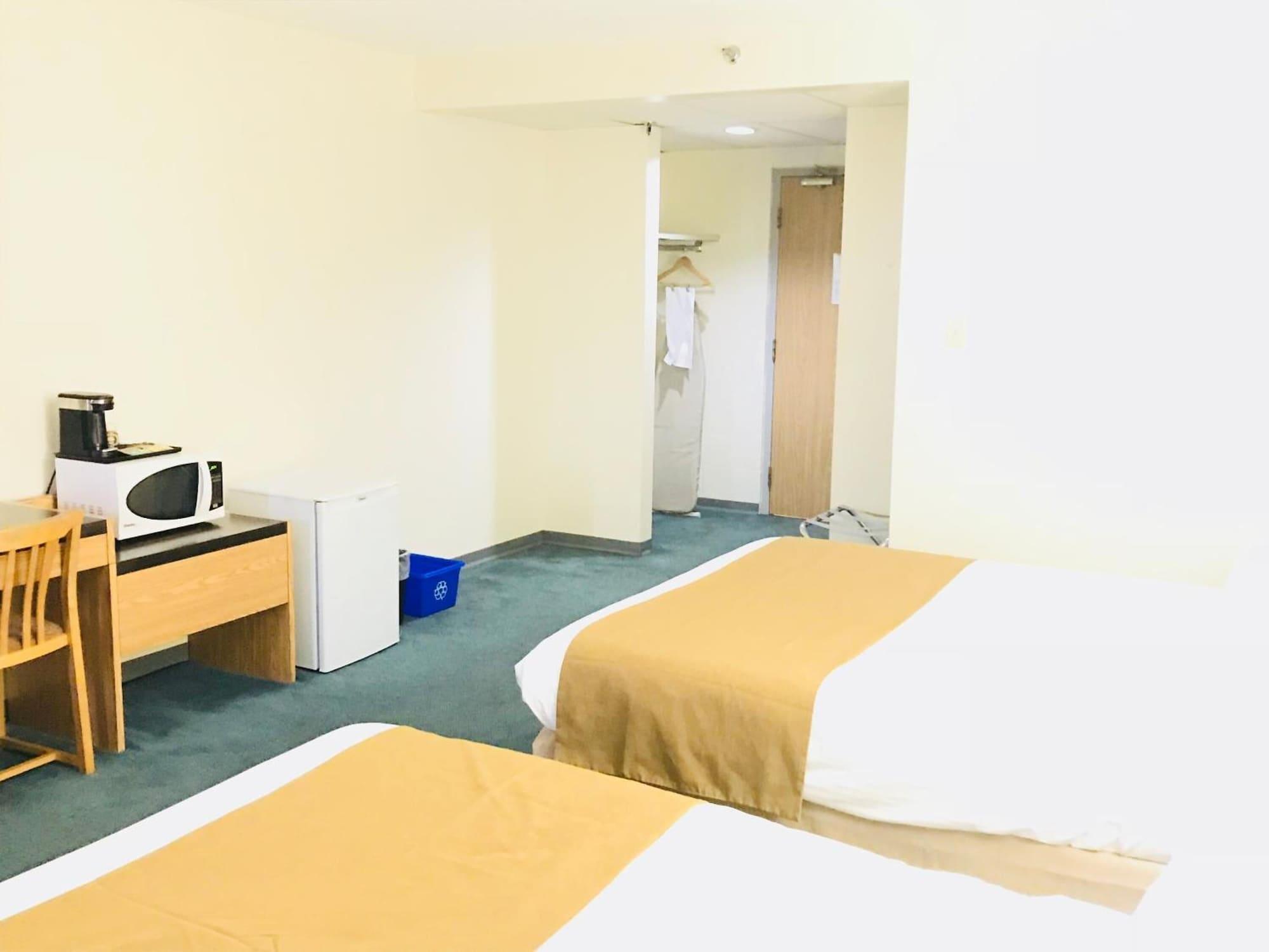 Northern Star Hotel & Convention Center Slave Lake Екстер'єр фото
