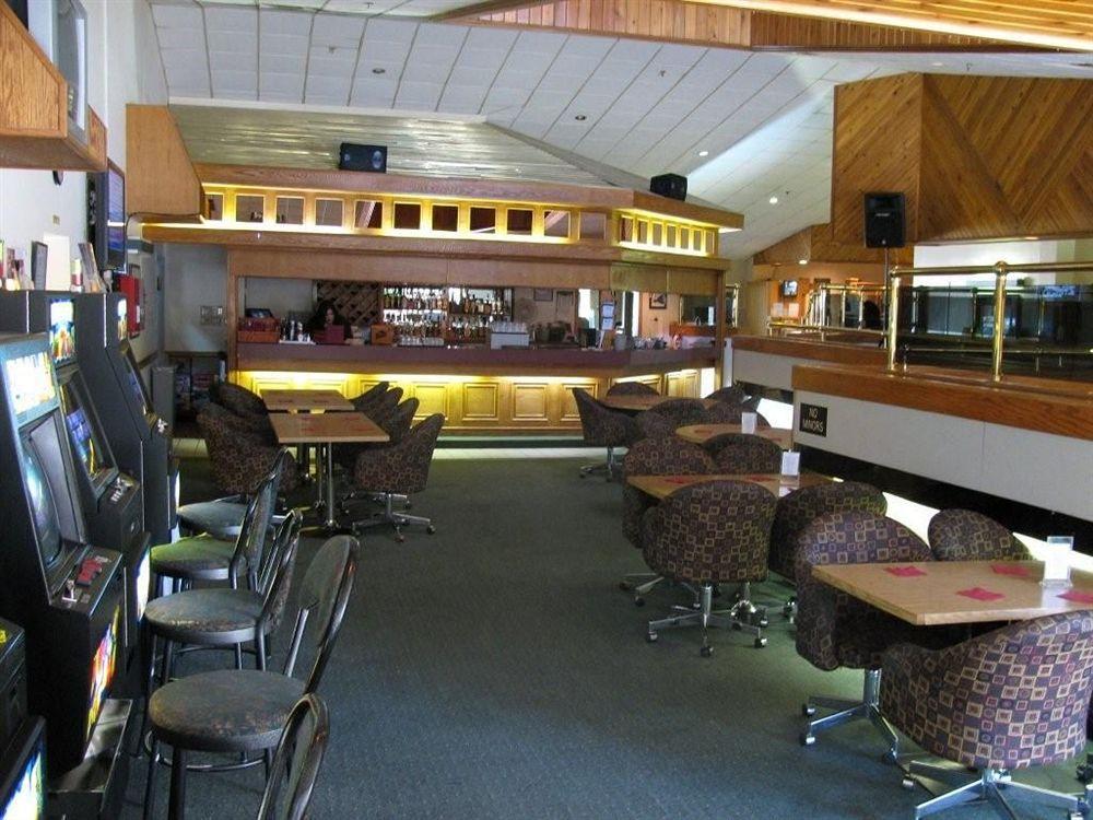 Northern Star Hotel & Convention Center Slave Lake Екстер'єр фото
